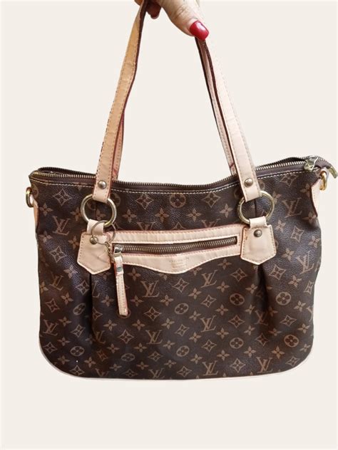 louis vuitton borse con tasche davanti|Louis Vuitton designer purses.